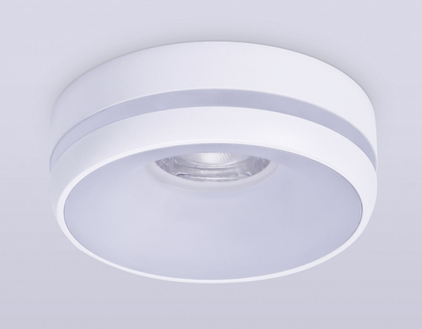 Открыть Встраиваемый светильник Ambrella Light TN TN3333 Фото Встраиваемый светильник Ambrella Light TN TN3333