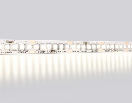 Открыть Лента светодиодная Ambrella Light GS GS3502 Фото Лента светодиодная Ambrella Light GS GS3502