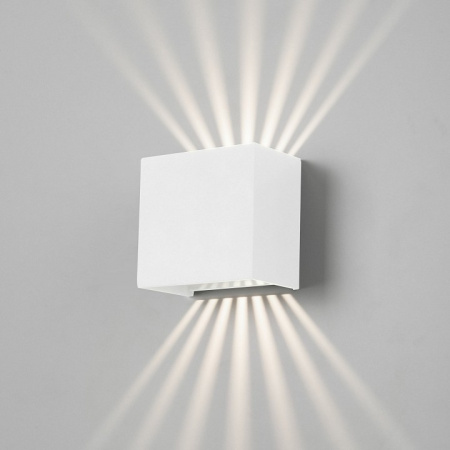 Фото Накладной светильник Elektrostandard Sole a058899