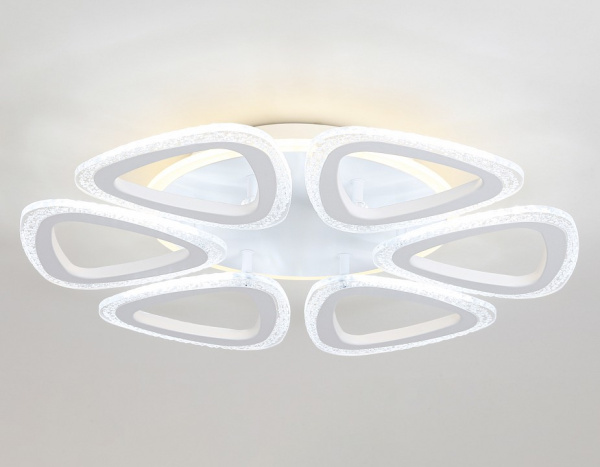 Фото Потолочная люстра Ambrella Light FA FA4518
