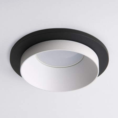 Фото Встраиваемый светильник Elektrostandard Solar a053344