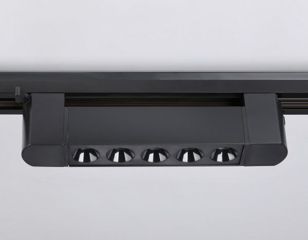 Открыть Накладной светильник Ambrella Light GL GL6703 Фото Накладной светильник Ambrella Light GL GL6703