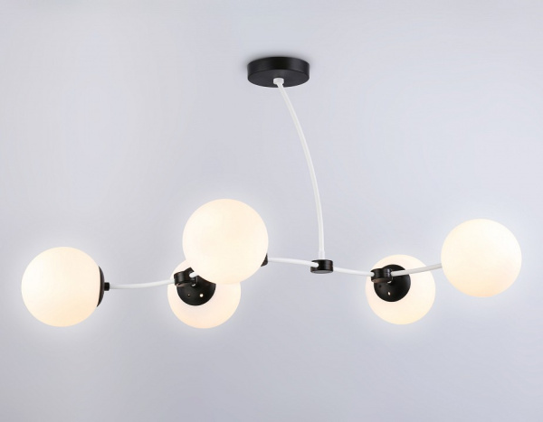 Фото Люстра на штанге Ambrella Light TR TR2546