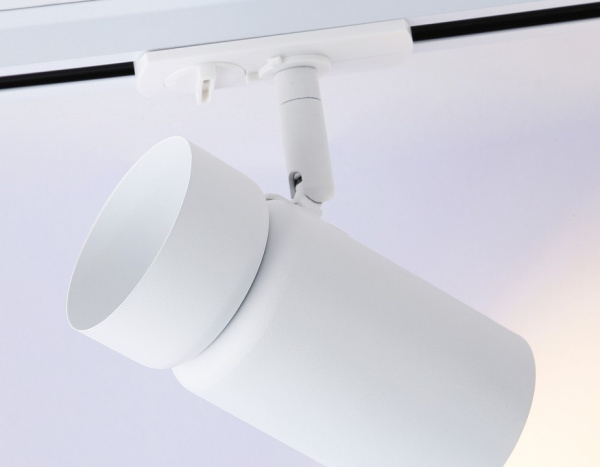 Открыть Светильник на штанге Ambrella Light GL GL5142 Фото Светильник на штанге Ambrella Light GL GL5142