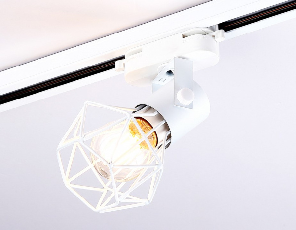 Открыть Светильник на штанге Ambrella Light GL GL5001 Фото Светильник на штанге Ambrella Light GL GL5001
