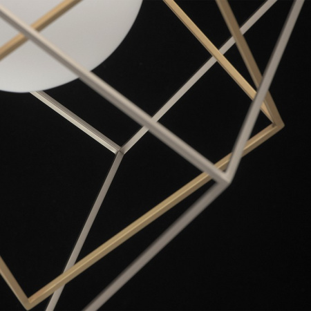 Фото Светильник на штанге DeMarkt Призма 1 726010301