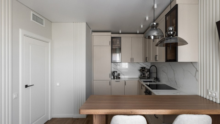 Фото Накладной светильник Maytoni Slim C012CL-01W