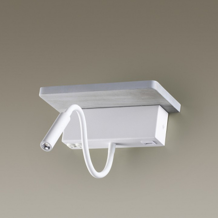 Фото Бра с полкой Odeon Light Woody 3869/8WL