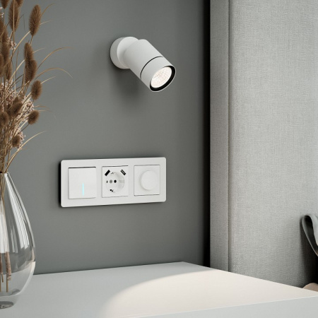 Фото Светильник на штанге Elektrostandard Niro a065462