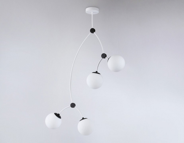 Фото Люстра на штанге Ambrella Light TR TR2572