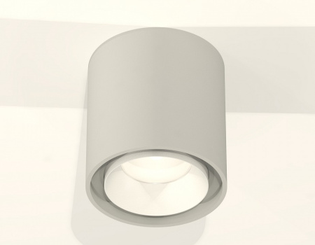 Открыть Накладной светильник Ambrella Light XS XS7724001 Фото Накладной светильник Ambrella Light XS XS7724001