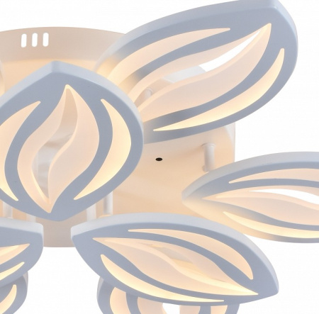 Фото Потолочная люстра Escada Georgina 10221/9LED White