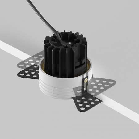 Фото Встраиваемый светильник Maytoni Round DL058-7W4K-TRS-BS