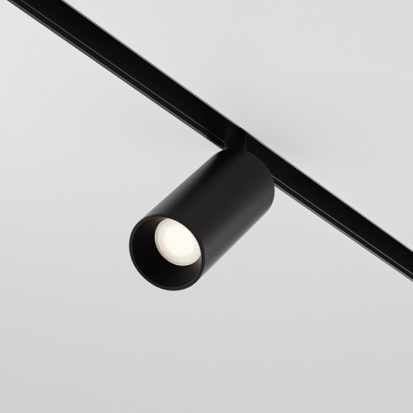 Фото Светильник на штанге Maytoni Focus LED TR032-4-5WTW-S-DD-B