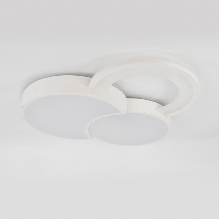 Фото Потолочная люстра Escada Streamline 10286/3LED