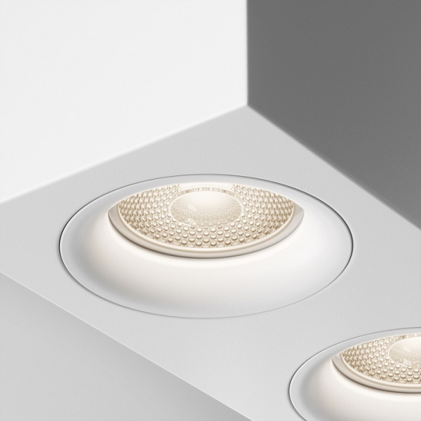 Фото Накладной светильник Maytoni Slim C013CL-02W