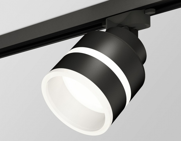 Открыть Светильник на штанге Ambrella Light XT XT8102024 Фото Светильник на штанге Ambrella Light XT XT8102024