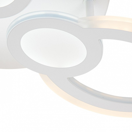 Фото Потолочная люстра Escada Alruba 10269/6LED