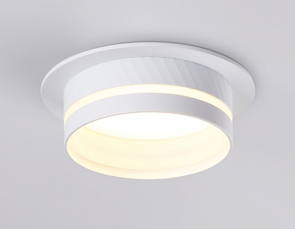 Открыть Встраиваемый светильник Ambrella Light TN TN5218 Фото Встраиваемый светильник Ambrella Light TN TN5218