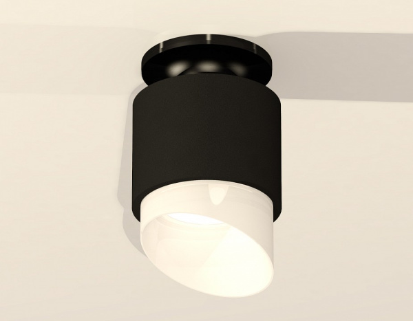 Открыть Накладной светильник Ambrella Light XS XS7511066 Фото Накладной светильник Ambrella Light XS XS7511066