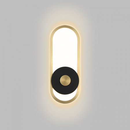 Фото Накладной светильник Favourite Cyclone 4296-1W