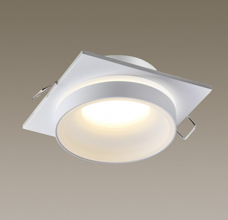 Фото Встраиваемый светильник Novotech Water 370785