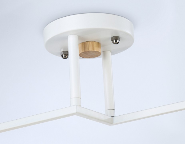 Открыть Светильник на штанге Ambrella Light TR TR9484 Фото Светильник на штанге Ambrella Light TR TR9484