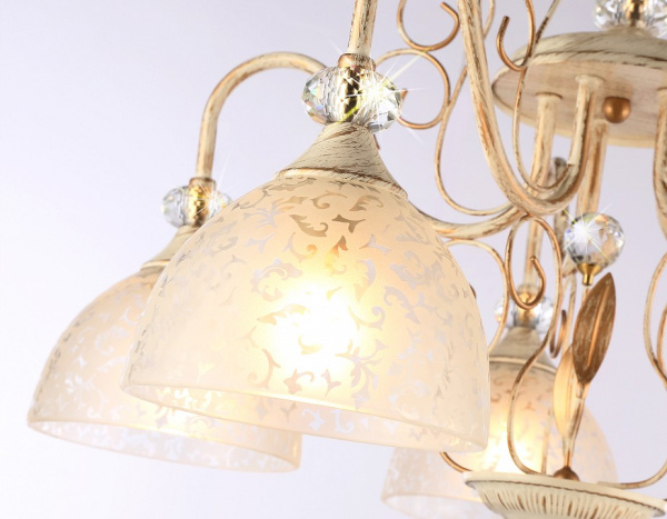 Открыть Люстра на штанге Ambrella Light TR TR3057 Фото Люстра на штанге Ambrella Light TR TR3057