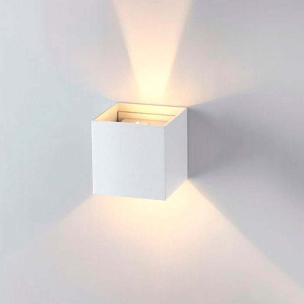 Фото Накладной светильник Novotech Calle 357518