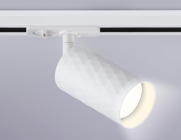 Открыть Светильник на штанге Ambrella Light GL GL5131 Фото Светильник на штанге Ambrella Light GL GL5131