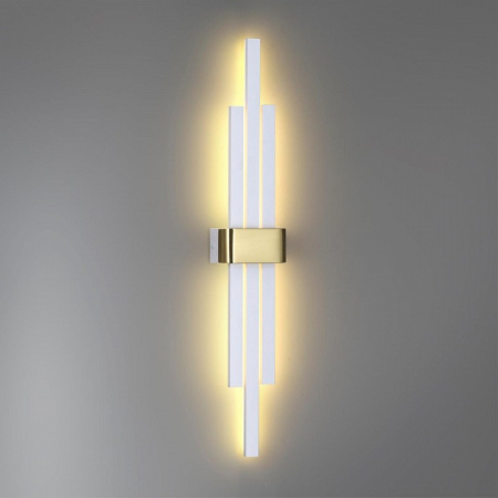 Фото Накладной светильник Lumion Ledio 5686/18WL