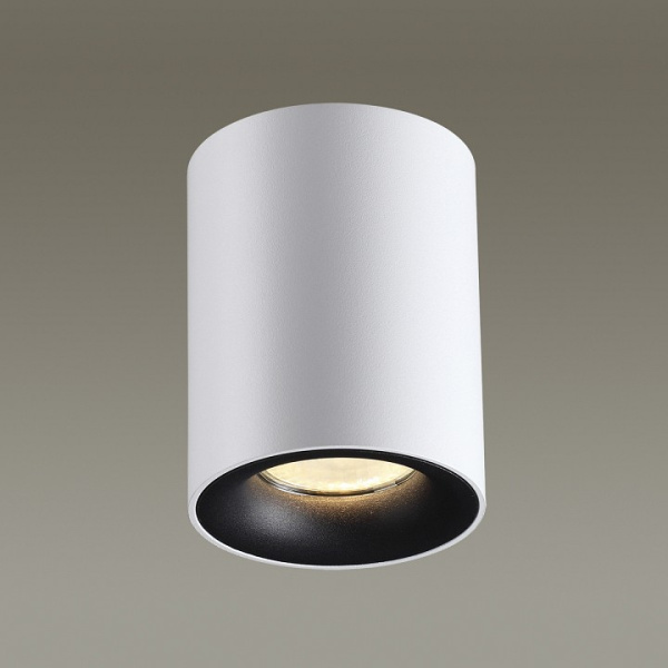 Фото Накладной светильник Odeon Light Tuborino 3569/1C