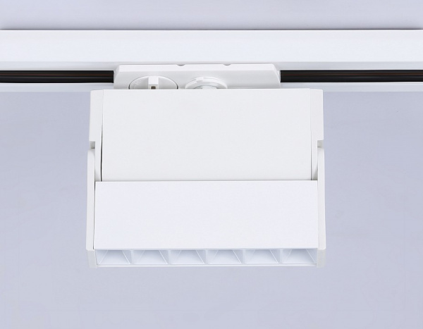 Открыть Светильник на штанге Ambrella Light GL GL6812 Фото Светильник на штанге Ambrella Light GL GL6812
