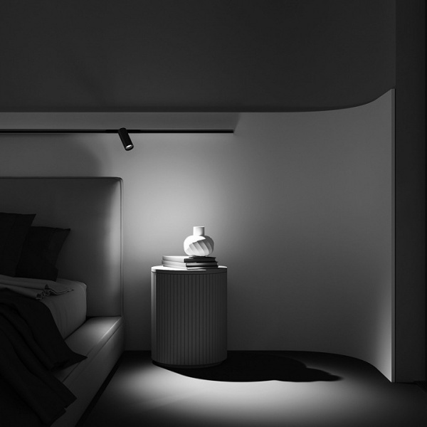Фото Светильник на штанге Maytoni Focus LED TR032-4-12W3K-M-DS-BBS
