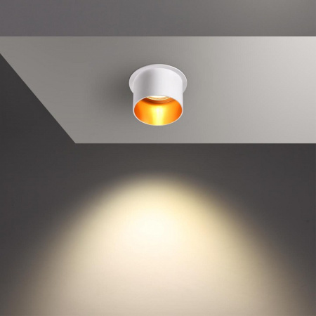 Фото Встраиваемый светильник Novotech Butt 370432