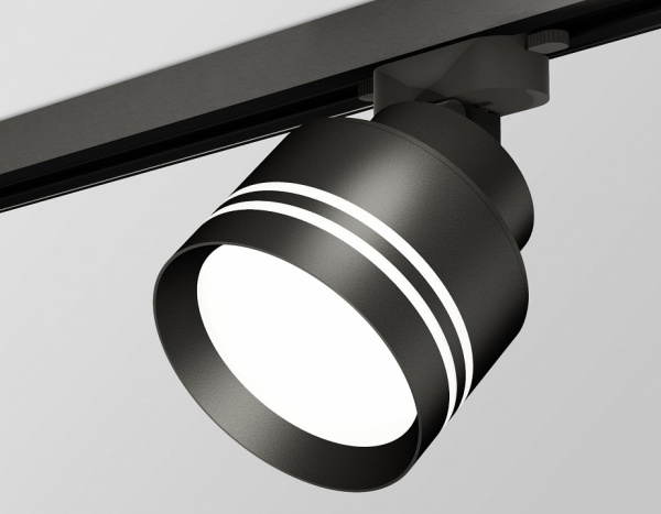 Открыть Светильник на штанге Ambrella Light XT XT8102026 Фото Светильник на штанге Ambrella Light XT XT8102026