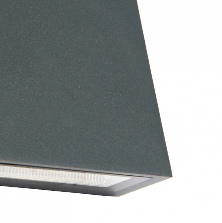 Фото Накладной светильник Favourite Dela 3025-1W